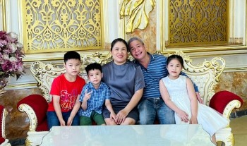 Nàng dâu người Lào trên đất Việt: “Với tôi, ngày nào cũng là Lễ tình nhân”