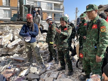 Việt Nam hỗ trợ 200.000 USD cho Thổ Nhĩ Kỳ và Syria khắc phục hậu quả trận động đất Việt Nam hỗ trợ 200.000 USD cho Thổ Nhĩ Kỳ và Syria khắc phục hậu quả trận động đất