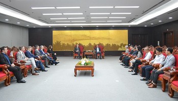 Thúc đẩy quan hệ hữu nghị và hợp tác giữa Le Havre (Pháp) và Đà Nẵng trên nhiều lĩnh vực Thúc đẩy quan hệ hữu nghị và hợp tác giữa Le Havre (Pháp) và Đà Nẵng trên nhiều lĩnh vực
