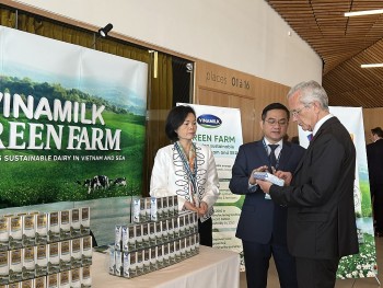 Sữa tươi đầu tiên trên thế giới đạt chứng nhận của Tổ chức Clean Label Project thuộc 