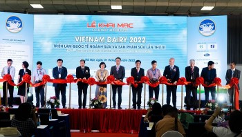 vietnam dairy 2022 trien lam quy mo cua nganh sua khai mac tai ha noi