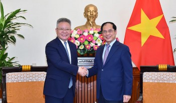 Hải Nam (Trung Quốc) coi trọng hợp tác với các địa phương Việt Nam Hải Nam (Trung Quốc) coi trọng hợp tác với các địa phương Việt Nam