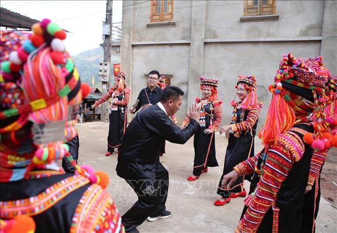 Bảo tồn nét văn hóa độc đáo dân ca, dân vũ của đồng bào dân tộc Hà Nhì