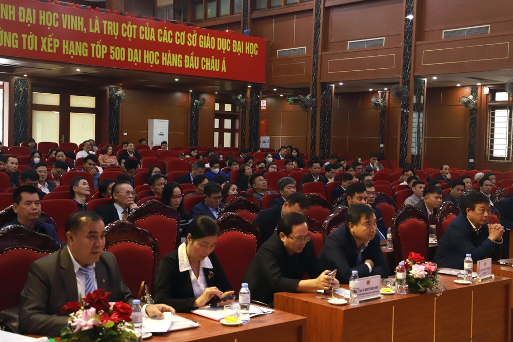 Năm học 2021-2022 hơn 14.000 lưu học sinh Lào theo học tại Việt Nam
