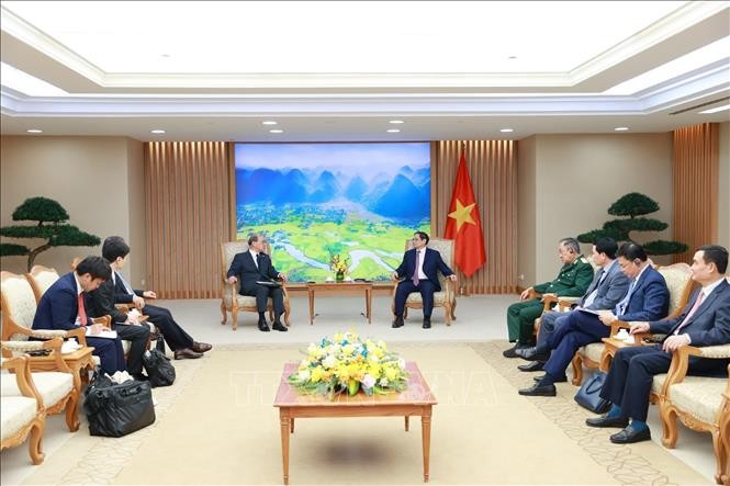 Thủ tướng Phạm Minh Chính tiếp Tổng Thư ký Hội đồng An ninh Quốc gia Nhật Bản