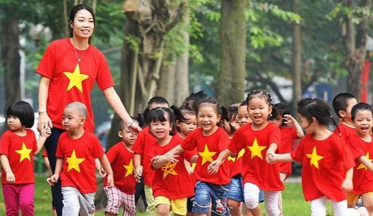 Dân số Việt Nam sẽ đạt 100 triệu người vào trung tuần tháng 4-2023