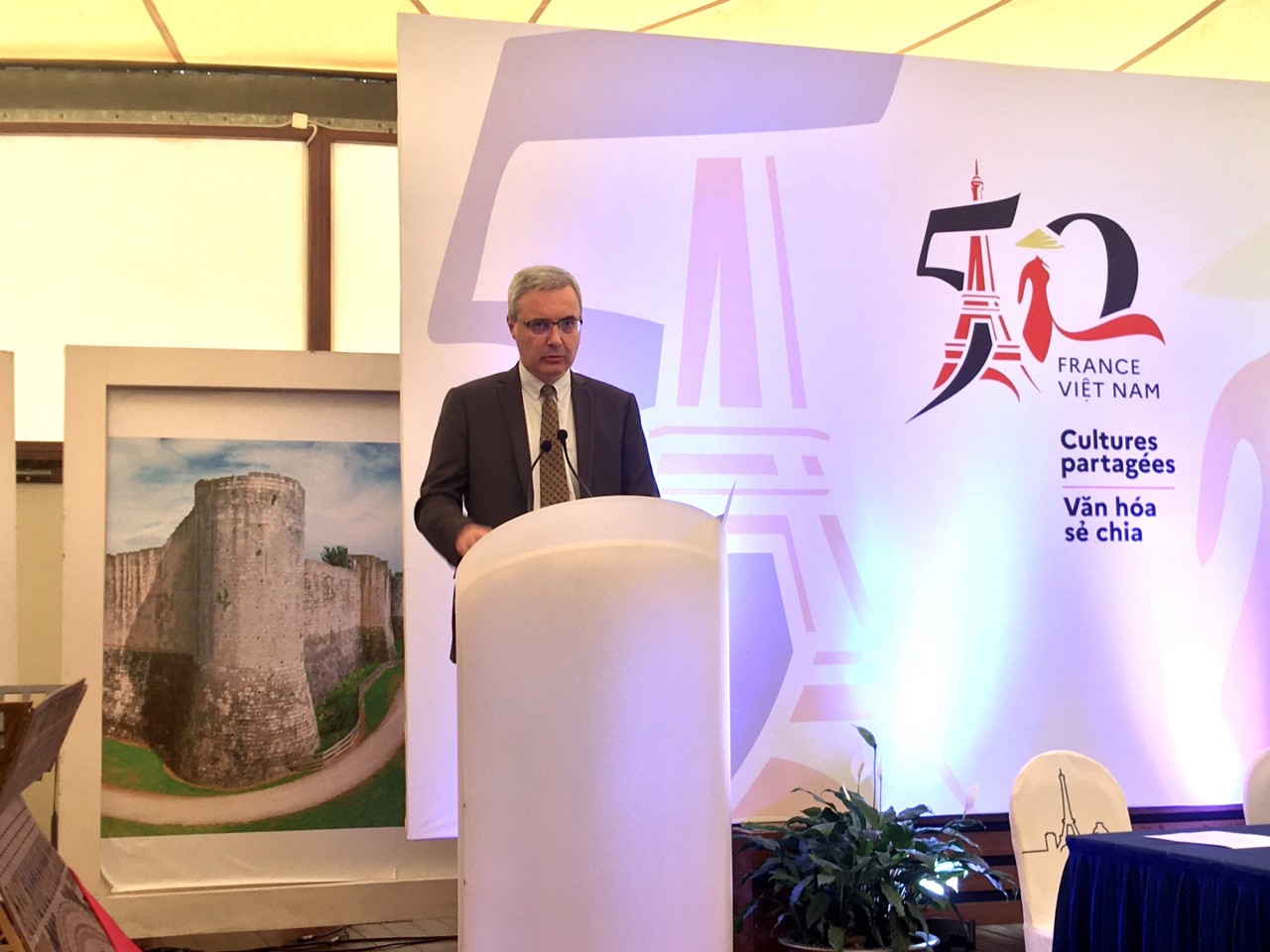 Kỷ niệm 50 năm quan hệ Việt Nam - Pháp sẽ là ngày hội của người dân 2 nước