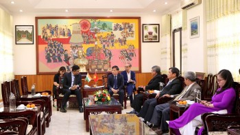 Kon Tum và Ấn Độ tăng cường kết nối, hợp tác trong lĩnh vực đầu tư, thương mại, du lịch Kon Tum và Ấn Độ tăng cường kết nối, hợp tác trong lĩnh vực đầu tư, thương mại, du lịch