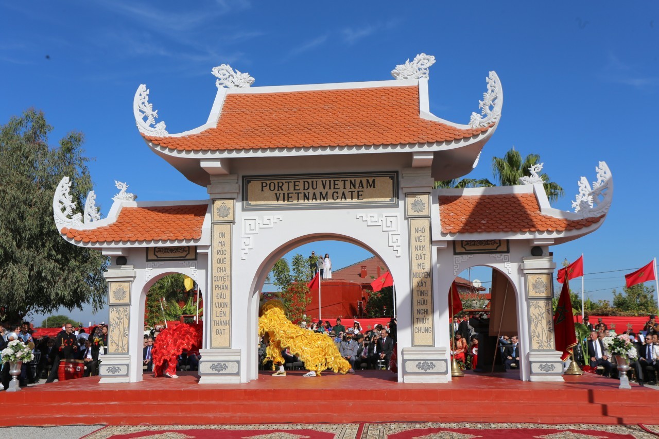 Cổng Việt Nam tại Morocco.