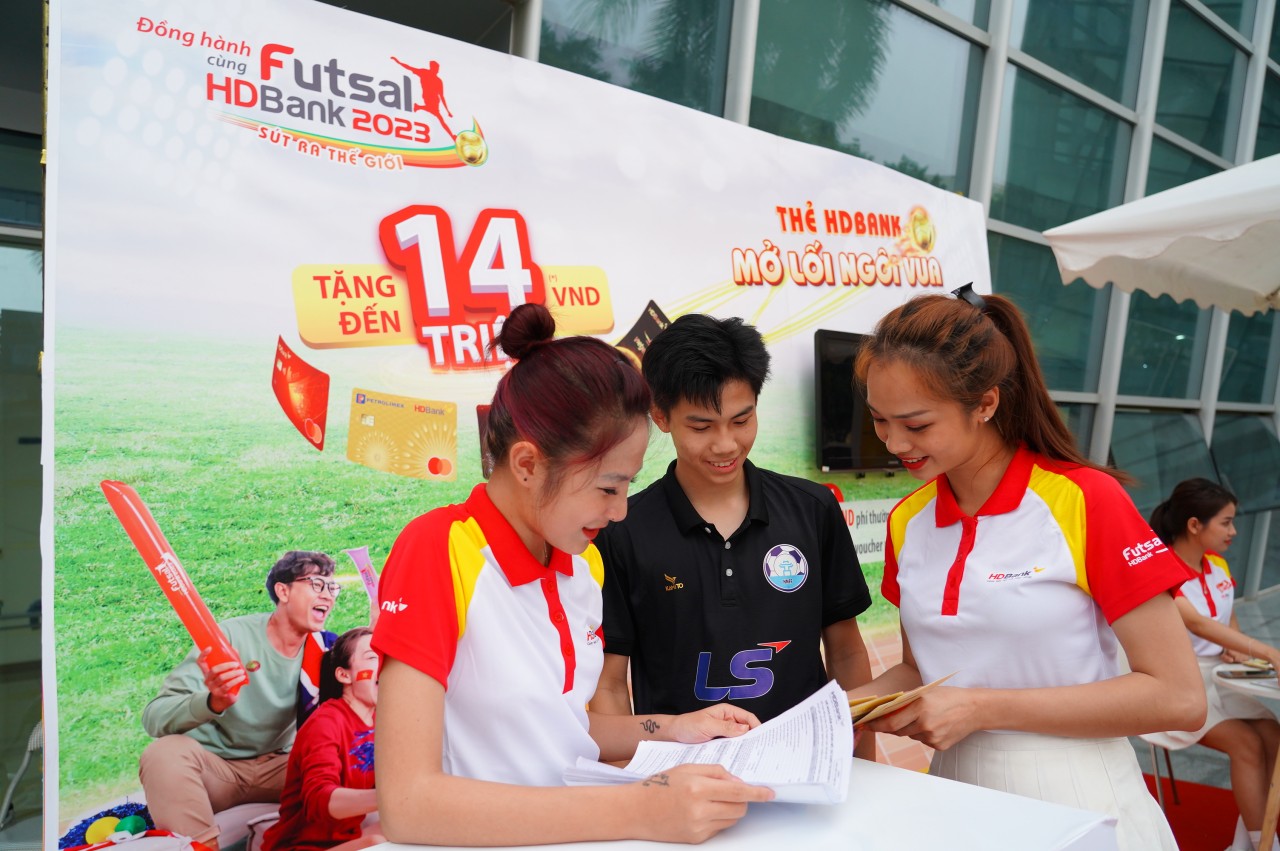 Giải Futsal HDBank 2023: Mở lối “ngôi vua”