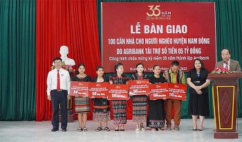 thua thien hue ban giao 100 nha o cho ho ngheo dtts ho kho khan