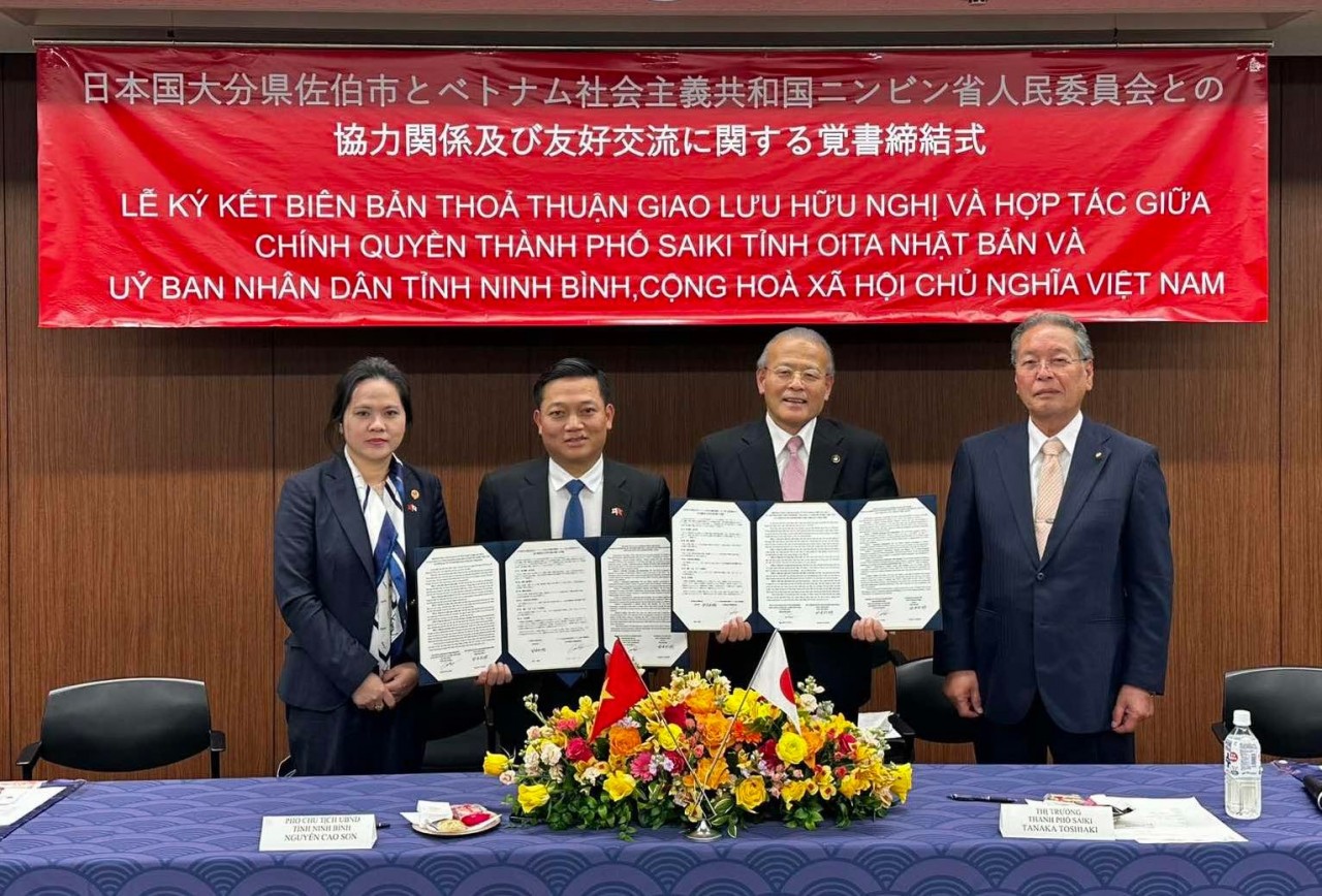 Tỉnh Ninh Bình và thành phố Saiki ký kết biên bản ghi nhớ hợp tác giao lưu hữu nghị.
