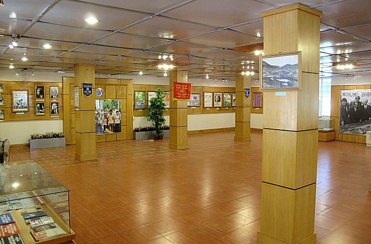 Nhà lưu niệm Quảng Trị – MCNV nằm trong khuôn viên của Trường Cao đẳng Y tế Quảng Trị, nơi lưu giữ hiện vật của Bệnh viện Hà Lan xưa. (Ảnh: MCNV)