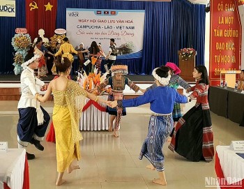 Kon Tum: Tổ chức Ngày hội Tết cổ truyền Campuchia-Lào-Việt Nam