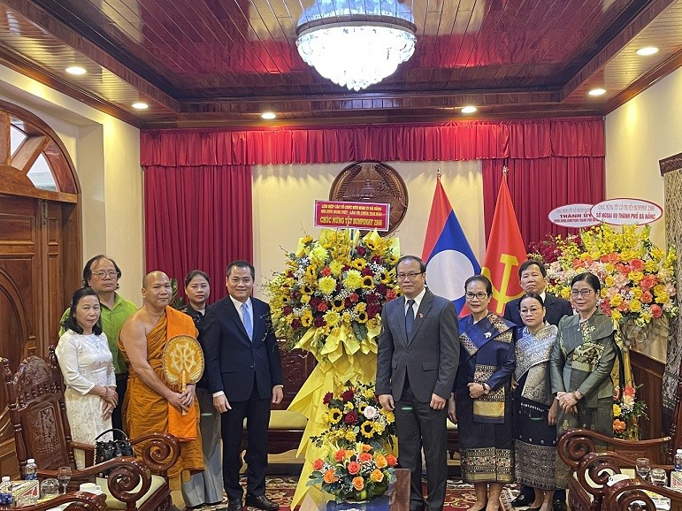 TP.HCM, Đà Nẵng, Kon Tum chúc mừng Tết cổ truyền của Lào, Campuchia