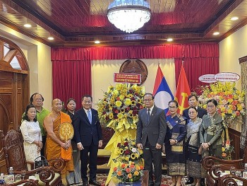 Lãnh đạo TP.HCM, Đà Nẵng chúc mừng Tết cổ truyền của Lào
