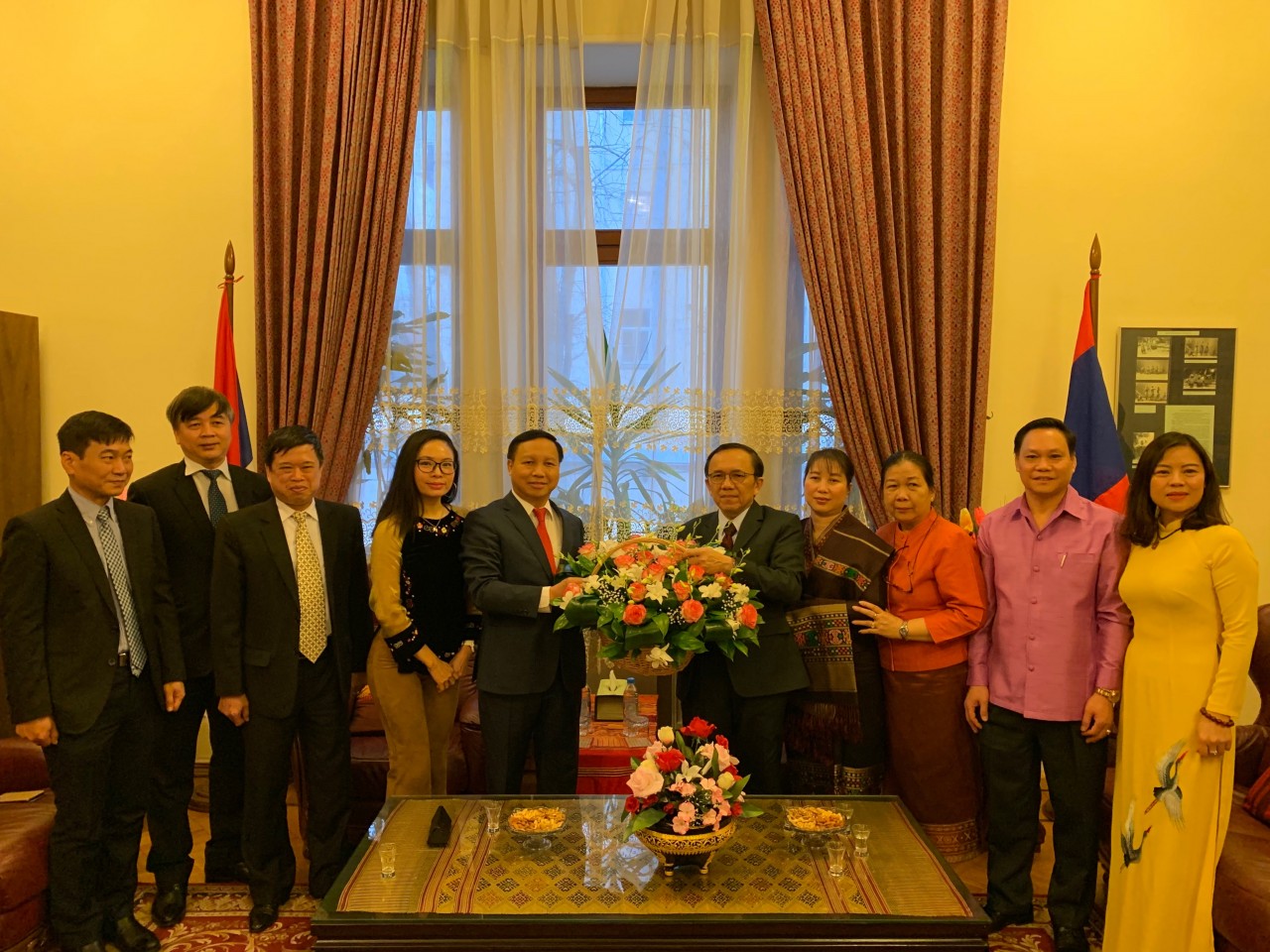 Đại sứ quán Việt Nam tại các nước chúc mừng Tết cổ truyền dân tộc Bunpimay