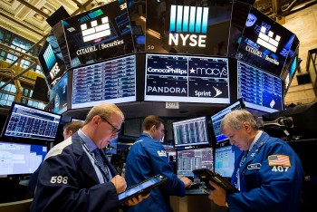 Chứng khoán Mỹ tăng vọt, Dow Jones lên gần 400 điểm nhờ diễn biến lạm phát