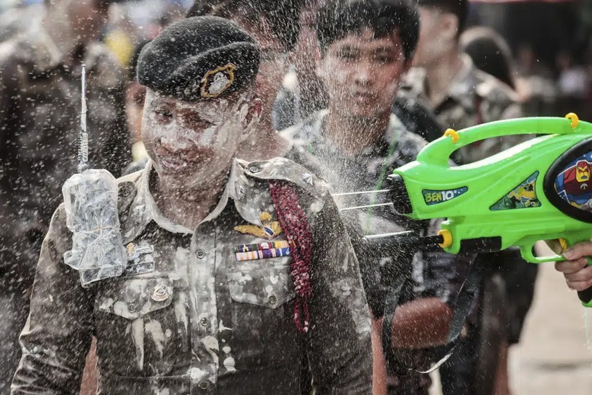 Tưng bừng không khí Tết Songkran tại Thái Lan