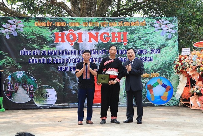 Điểm bản Sin Suối Hồ, Lai Châu đoạt giải thưởng du lịch cộng đồng ASEAN