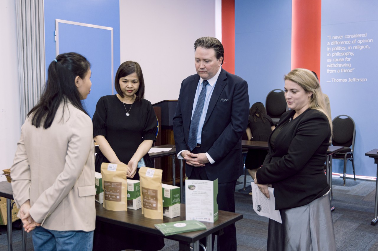 Việt Nam - Hoa Kỳ tích cực hợp tác hỗ trợ phụ nữ khởi nghiệp kinh doanh