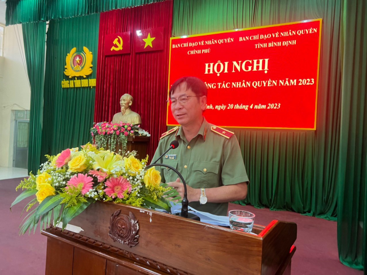Thiếu tướng Nguyễn Văn Kỷ phát biểu tại hội nghị (Ảnh: Thu Trang).