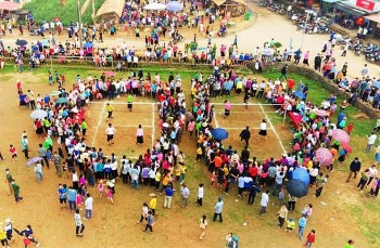 Lào Cai: Tổ chức lễ hội 