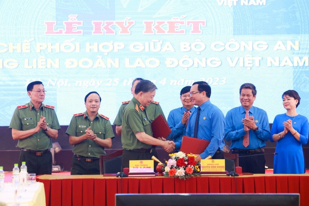 Tổng Liên đoàn Lao động Việt Nam và Bộ Công an ký quy chế phối hợp với 3 nhiệm vụ trọng tâm