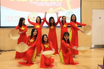 Quảng bá văn hóa Việt Nam tại Anh