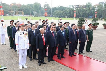 Lãnh đạo Đảng, Nhà nước vào Lăng viếng Chủ tịch Hồ Chí Minh