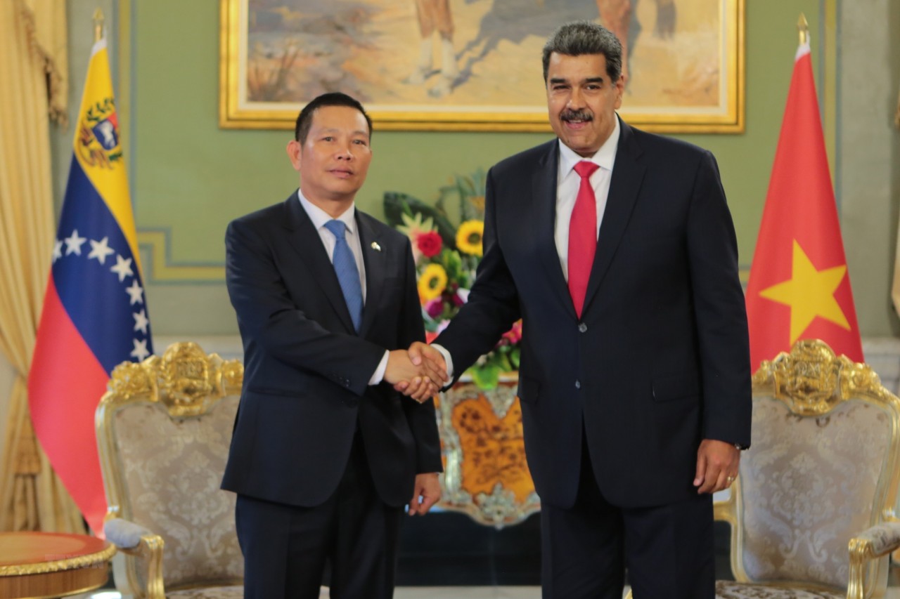 Làm sâu sắc hơn nữa quan hệ hữu nghị, hợp tác Việt Nam-Venezuela | Chính trị | Vietnam+ (VietnamPlus)
