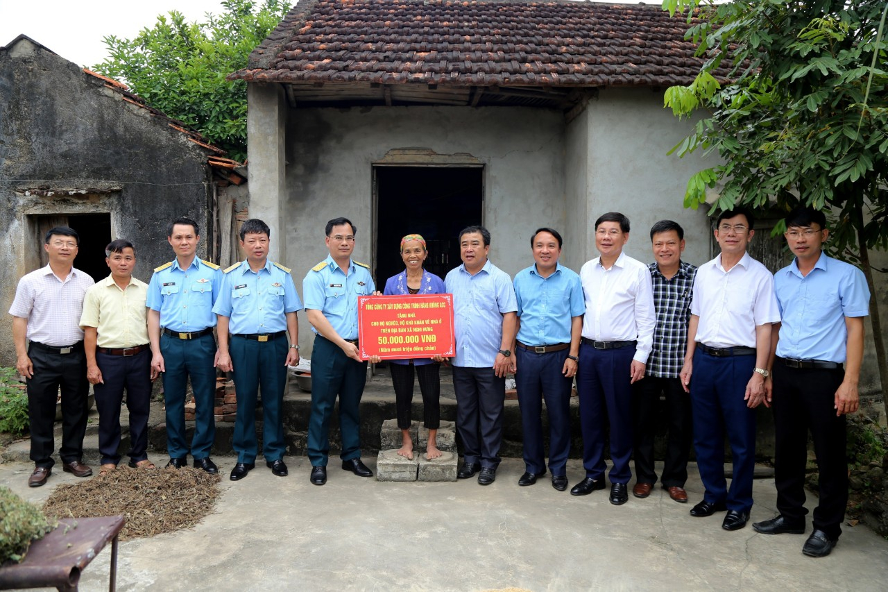 Nghệ An: Trao tặng 7 nhà ở cho hộ nghèo, hộ khó khăn trên địa bàn huyện Nghi Lộc