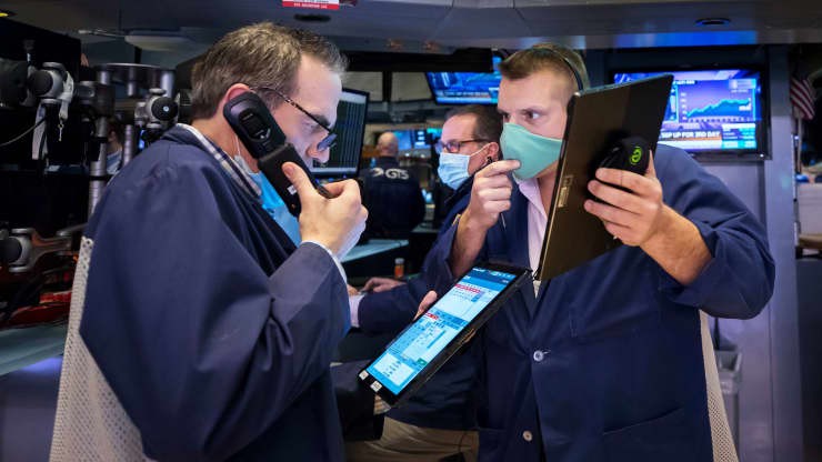Chứng khoán Mỹ hồi phục, Dow Jones bật tăng gần 550 điểm
