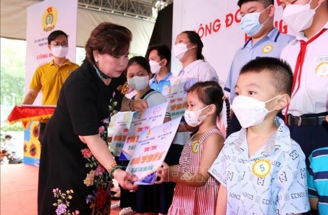 Ngày hội Công đoàn vì công nhân, công nhân vì doanh nghiệp