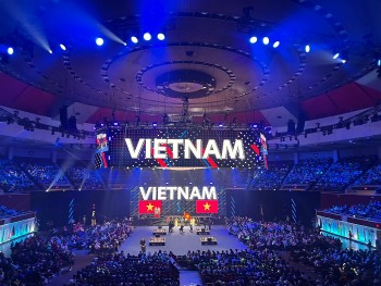 Việt Nam thắng lớn tại VEX Robotics World Championship 2023