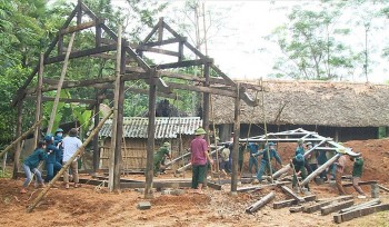 Hỗ trợ 5.000 căn nhà đại đoàn kết tặng hộ nghèo tỉnh Điện Biên