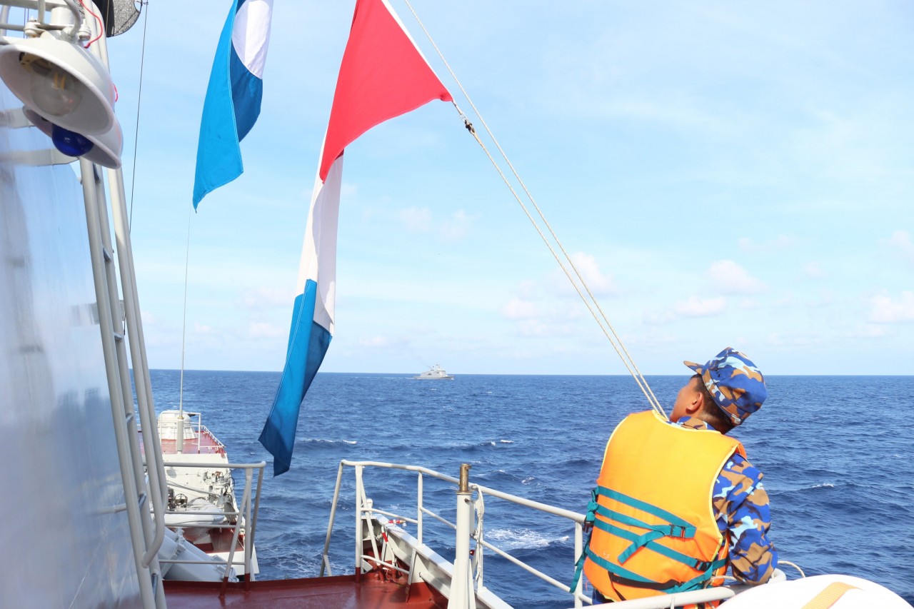 Chùm ảnh Tàu 015-Trần Hưng Đạo diễn tập Hàng hải đa phương Ấn Độ-ASEAN (AIME) năm 2023