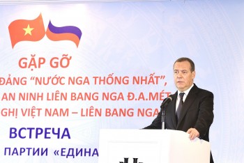 Chủ tịch Đảng Nước Nga thống nhất, Phó Chủ tịch Hội đồng An ninh Liên bang Nga Dmitri Medvedev gặp gỡ Hội Hữu nghị Việt Nam - Liên bang Nga