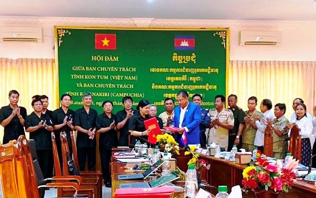 Trong tháng 6, Kon Tum tổ chức đưa 4 hài cốt liệt sĩ Việt Nam hy sinh tại Campuchia về nước an táng