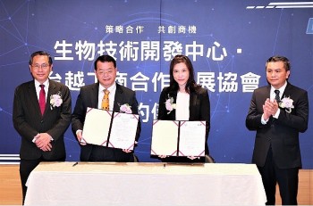 Hiệp hội Doanh nghiệp Việt Đài và DCB ký kết hợp tác phát triển công nghệ sinh học