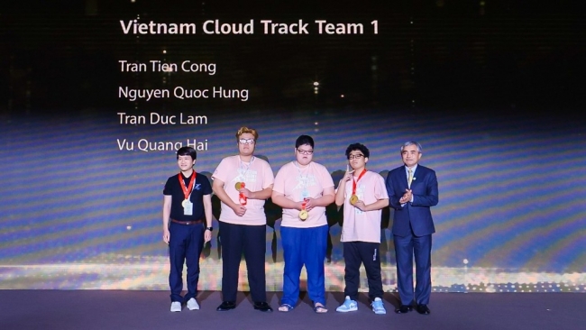 Sinh viên Việt Nam giành giải 3 cuộc thi công nghệ toàn cầu