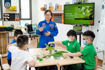 Cô giáo Việt đầu tiên nhân giải POR từ đề cử trực tiếp của UNICEF