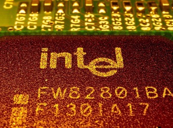 Câu chuyện tụt hậu của Intel so với các đối thủ sản xuất chip lớn cùng ngành