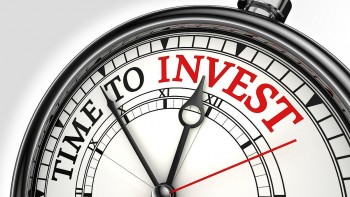 Đã đến lúc nhà đầu tư cân nhắc nâng dần tỷ trọng cổ phiếu?