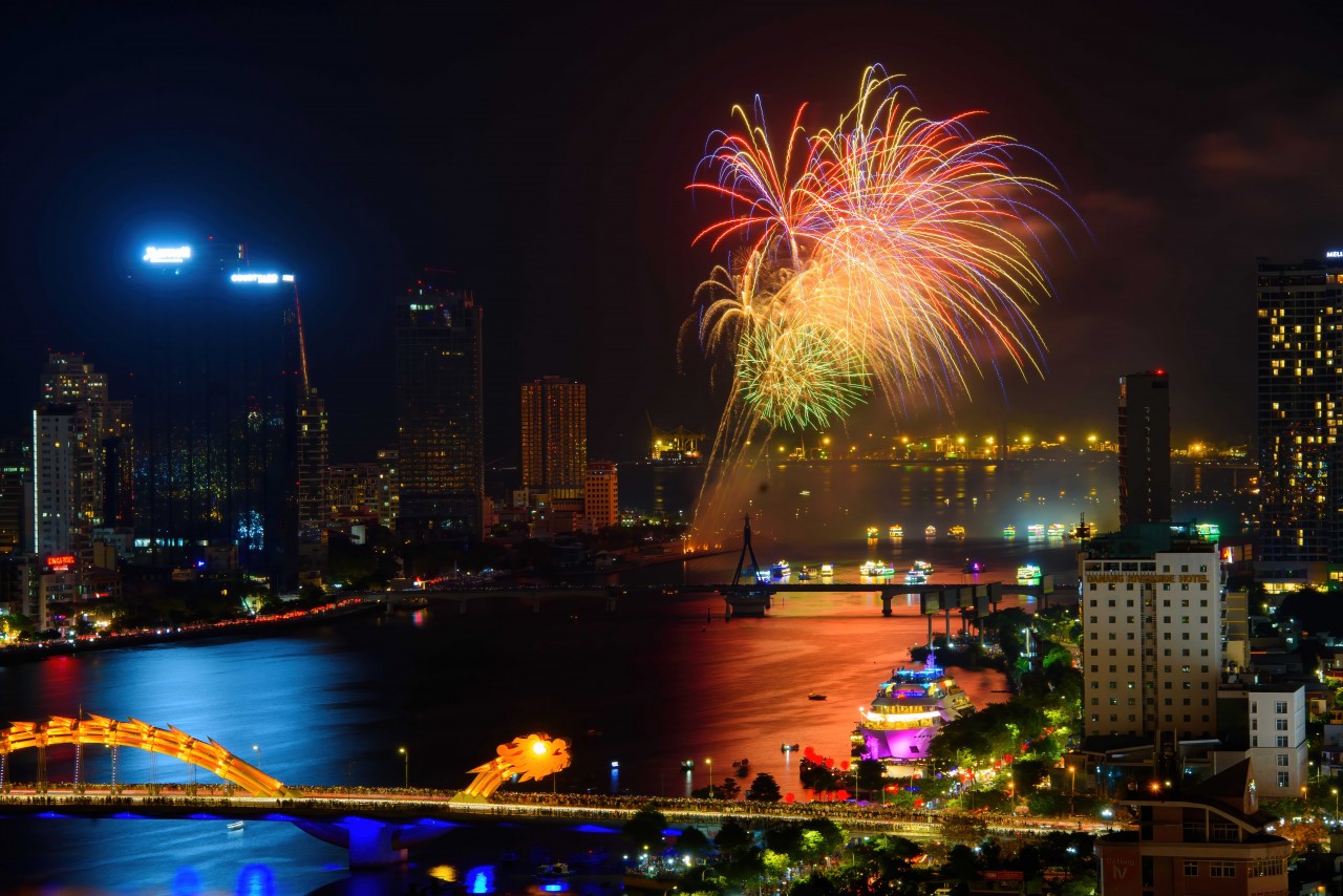Lễ hội của hòa bình và tình hữu nghị
