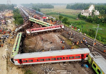 Việt Nam chia buồn về tai nạn đường sắt ở Ấn Độ