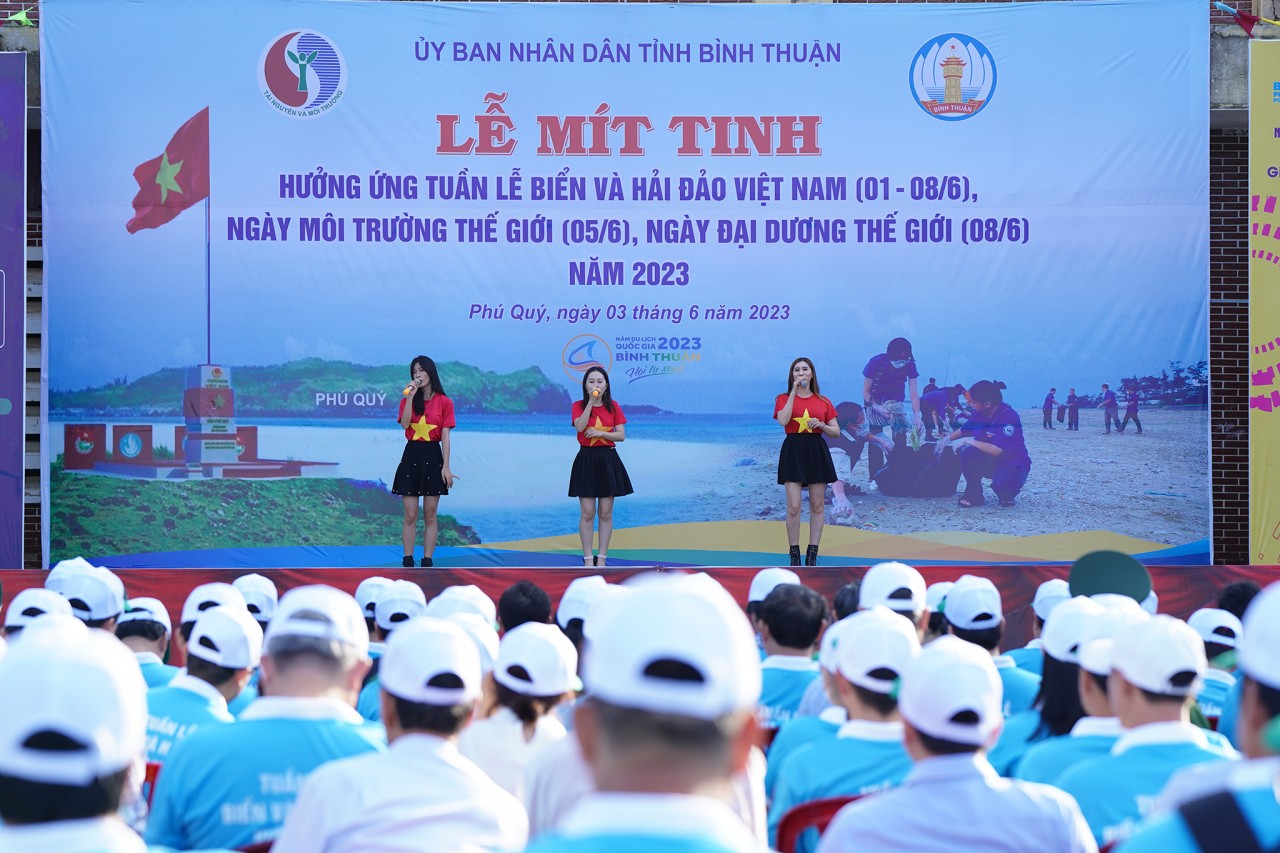 Bình Thuận Mít tinh hưởng ứng Tuần lễ Biển – Hải đảo Việt Nam