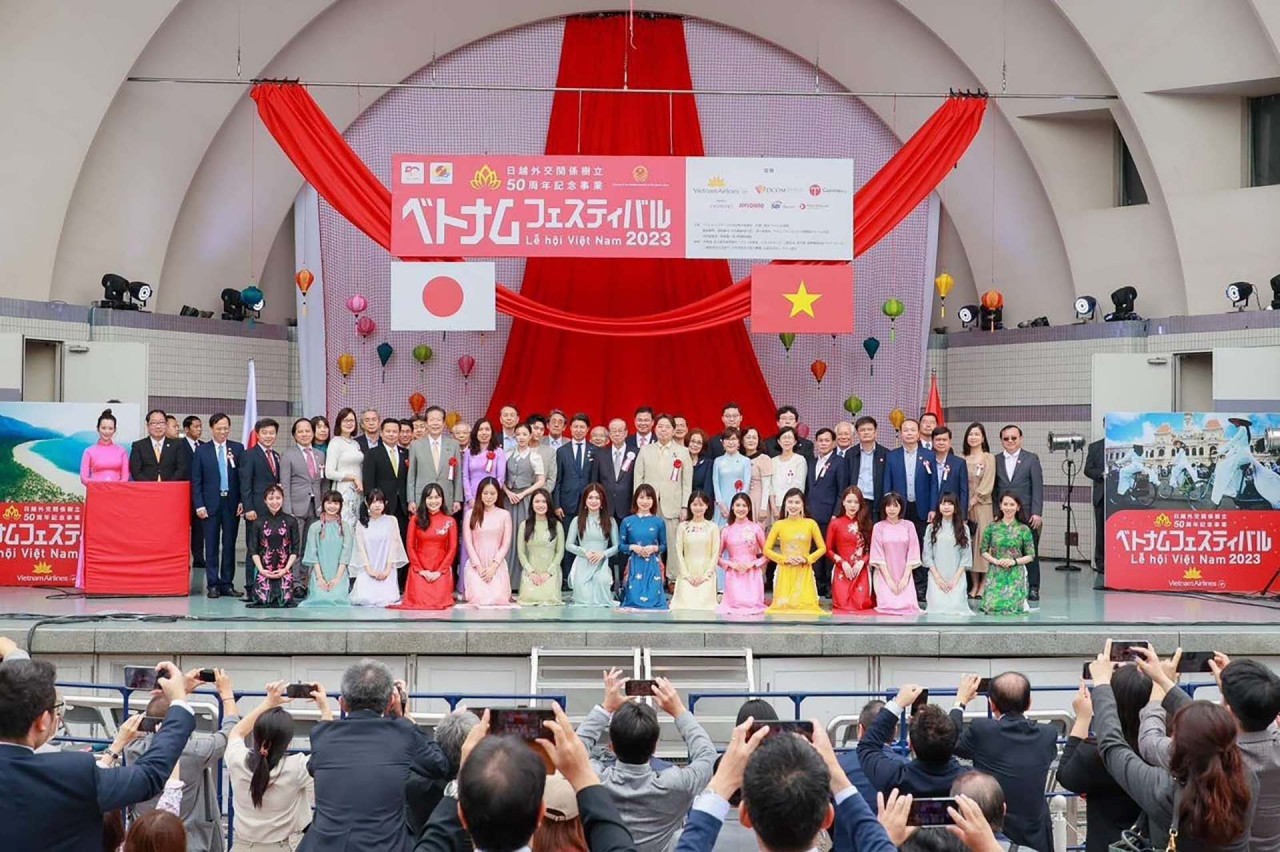 Hàng trăm ngàn lượt khách tham dự Lễ hội Việt Nam 2023 tại Nhật Bản