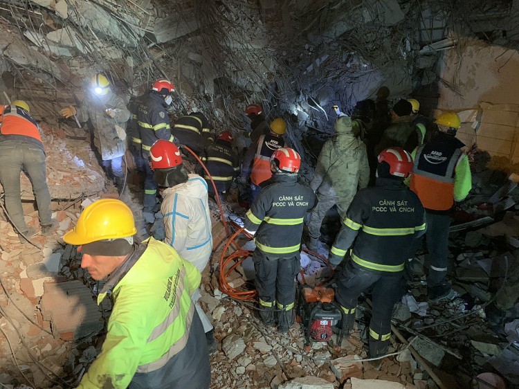 Việt Nam hỗ trợ Thổ Nhĩ Kỳ khắc phục hậu quả động đất: Cùng lắng nghe tiếng gọi của đồng loại