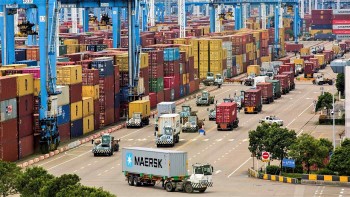 Phân tích yếu tố khiến cho xuất khẩu Trung Quốc bất ngờ suy giảm tăng trưởng